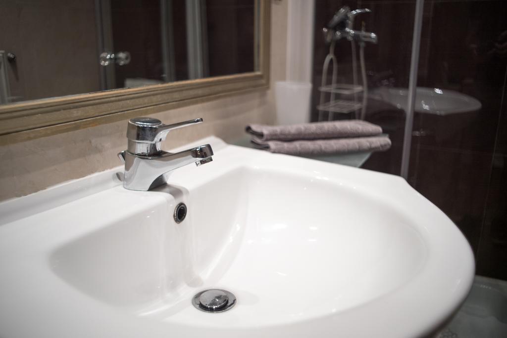 شقة Inviting Flat In The Heart Of Town بودابست المظهر الخارجي الصورة